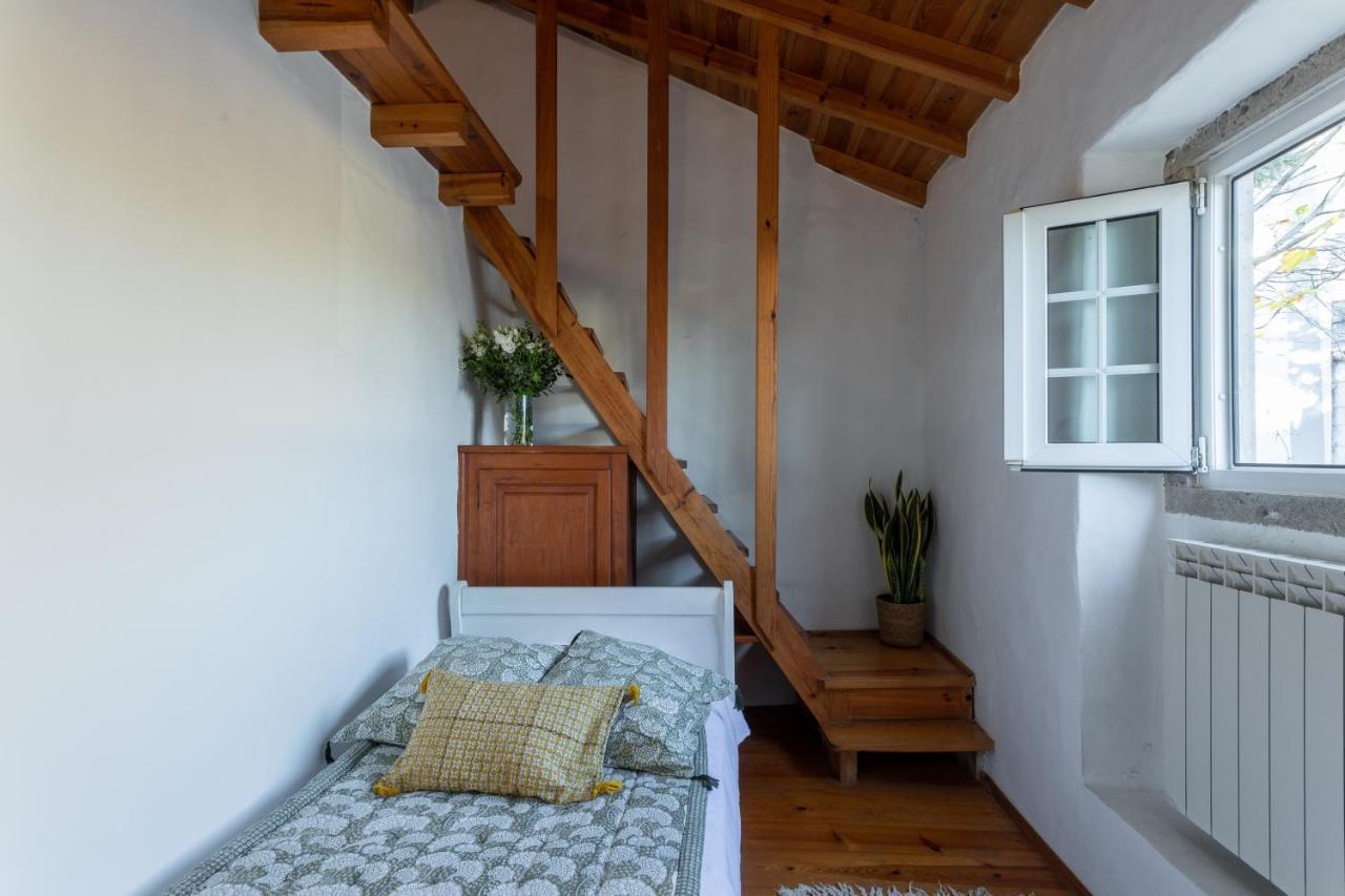 Casa Pequena By Lovelystay Сінтра Екстер'єр фото